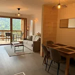 Magnifique 2 Pièces équipé Avec Garage Privé à - Fr-1-198-239 * Châtel